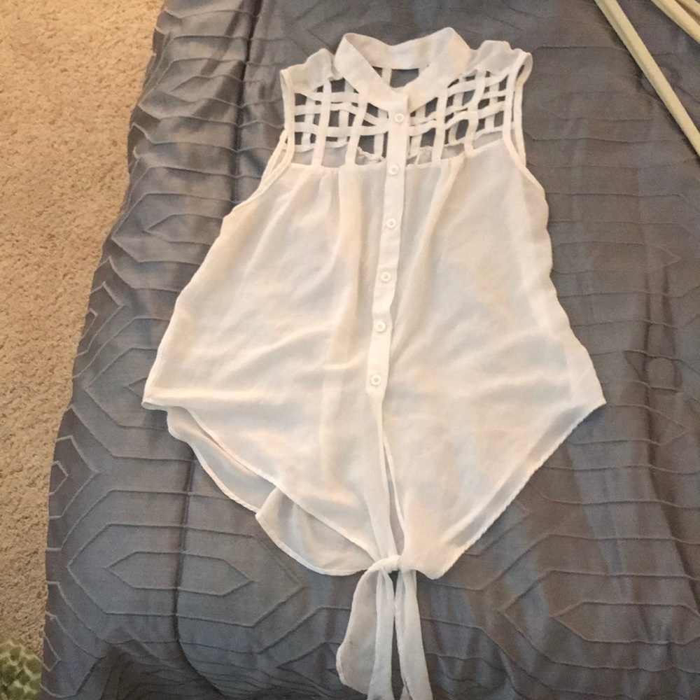 Sheer top - Picture 2 of 3